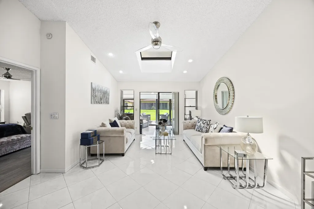 5916 Sunswept Lane Boynton Beach FL 33437