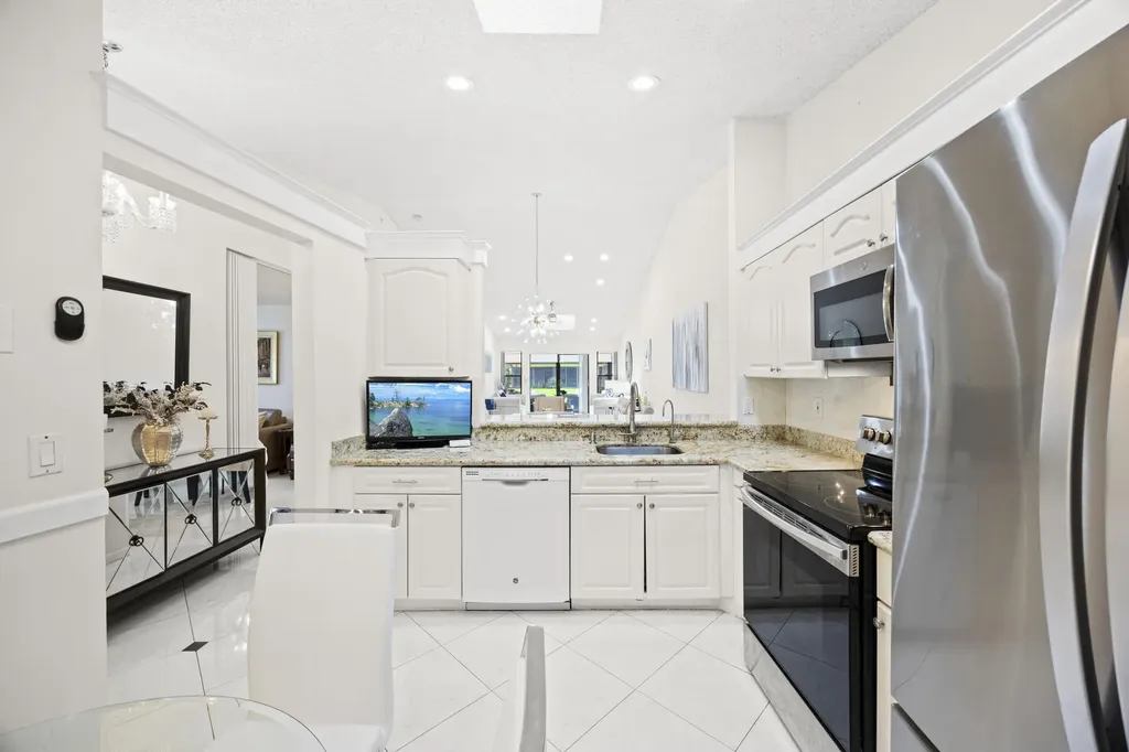 5916 Sunswept Lane Boynton Beach FL 33437