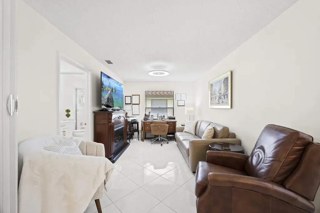 5916 Sunswept Lane Boynton Beach FL 33437