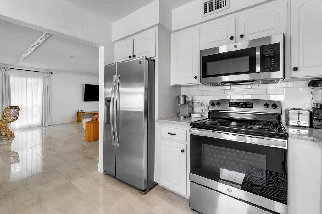 4300 Brooks Avenue West Palm Beach FL 33407