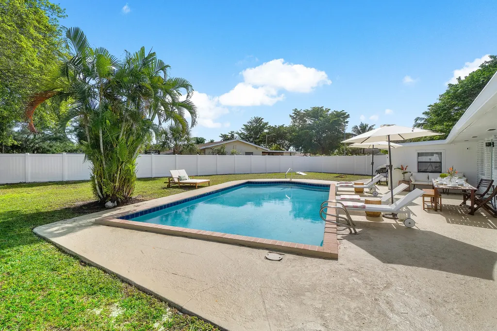 4300 Brooks Avenue West Palm Beach FL 33407