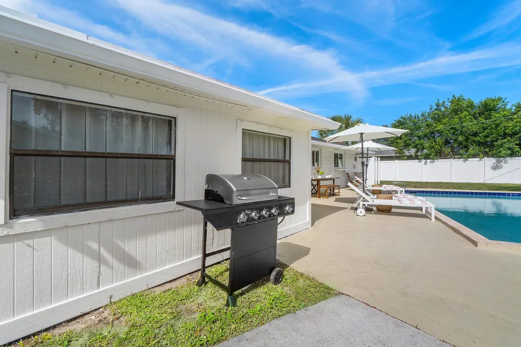 4300 Brooks Avenue West Palm Beach FL 33407
