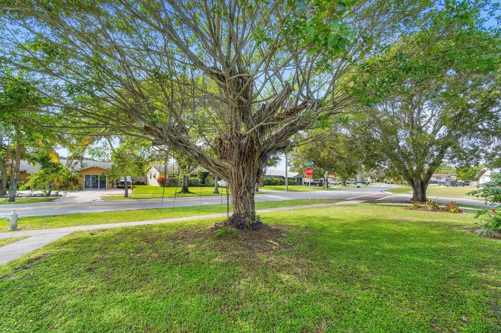 4300 Brooks Avenue West Palm Beach FL 33407