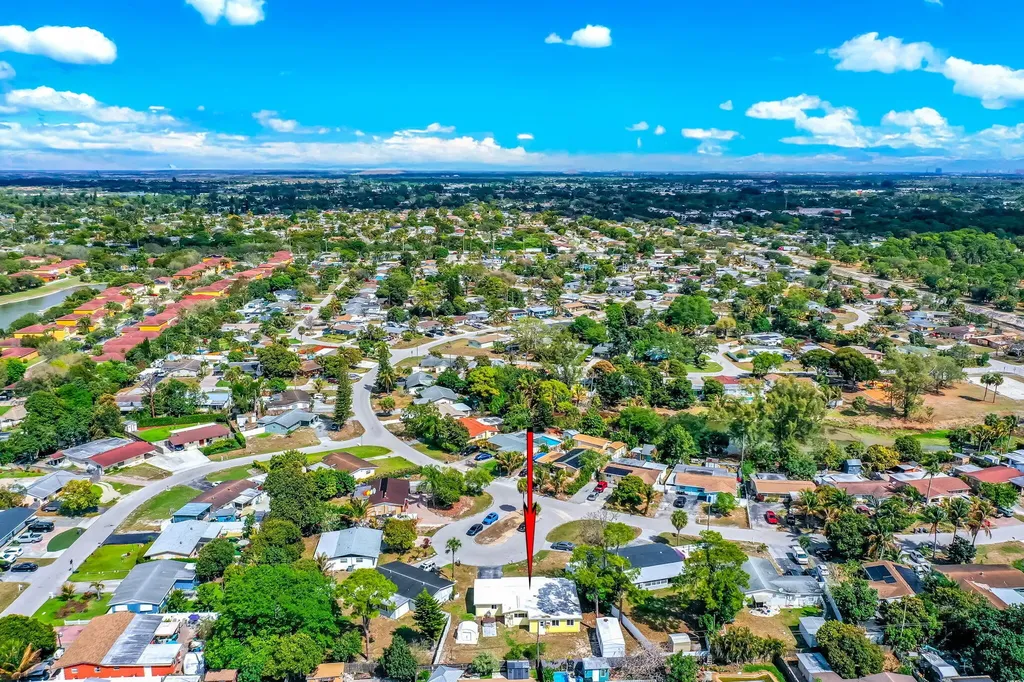 691 Snead Circle West Palm Beach FL 33413
