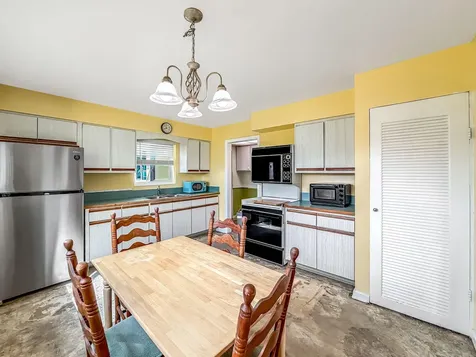 691 Snead Circle West Palm Beach FL 33413