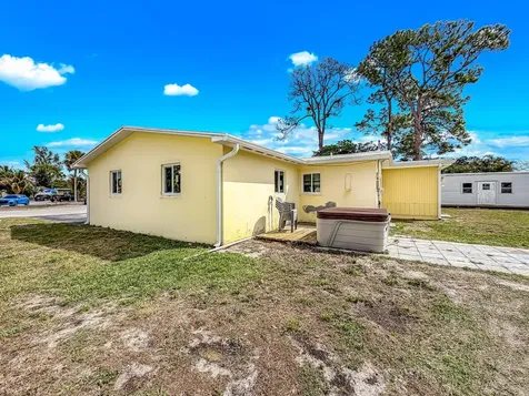 691 Snead Circle West Palm Beach FL 33413