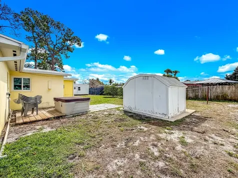 691 Snead Circle West Palm Beach FL 33413