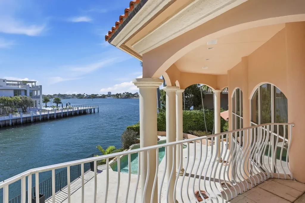 4 Isla Bahia Drive Fort Lauderdale FL 33316
