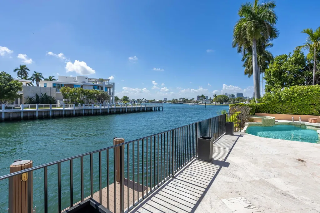 4 Isla Bahia Drive Fort Lauderdale FL 33316