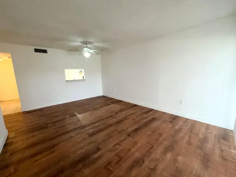 701 N Pine Island Road Plantation FL 33324