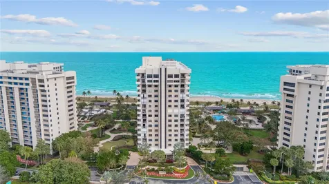 5000 N Ocean Boulevard Lauderdale By The Sea FL 33308