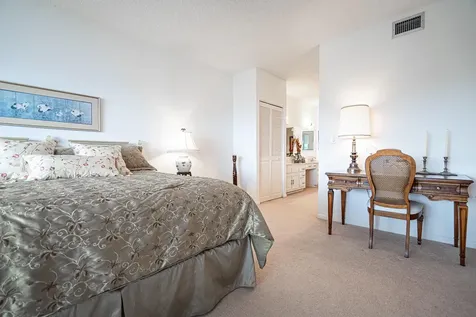 5000 N Ocean Boulevard Lauderdale By The Sea FL 33308