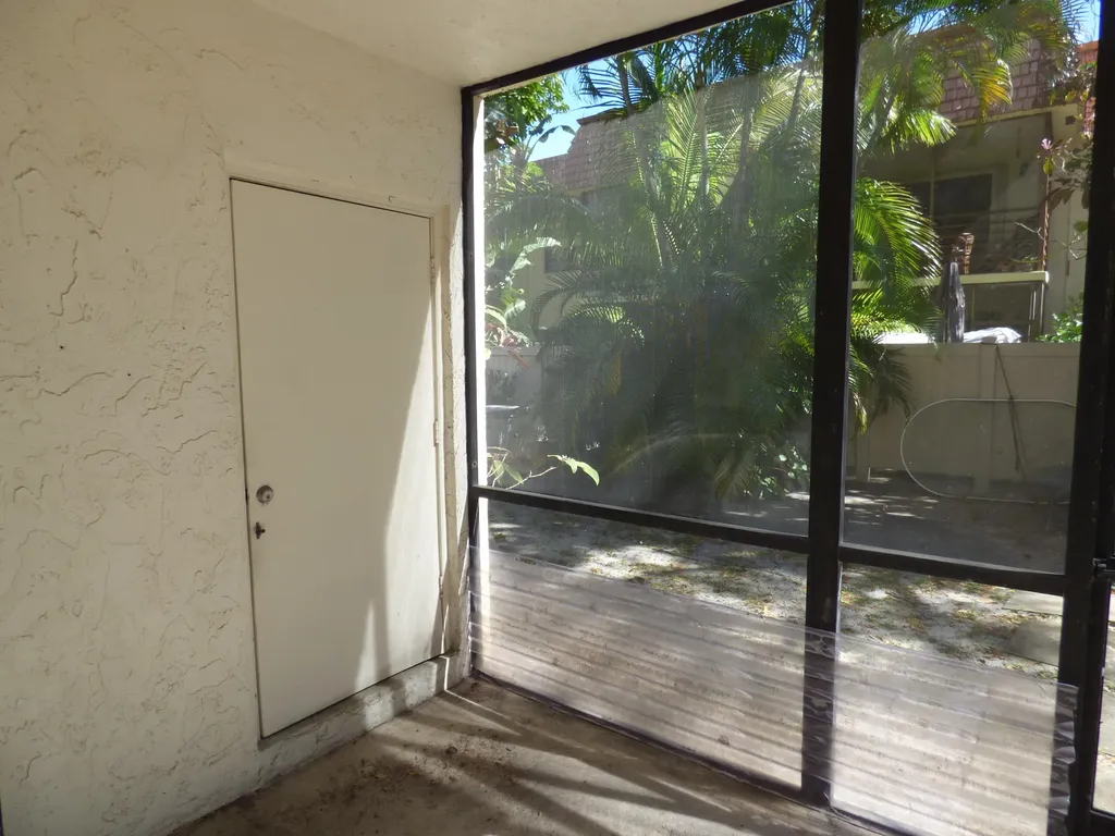 132 S Cypress Road Pompano Beach FL 33060