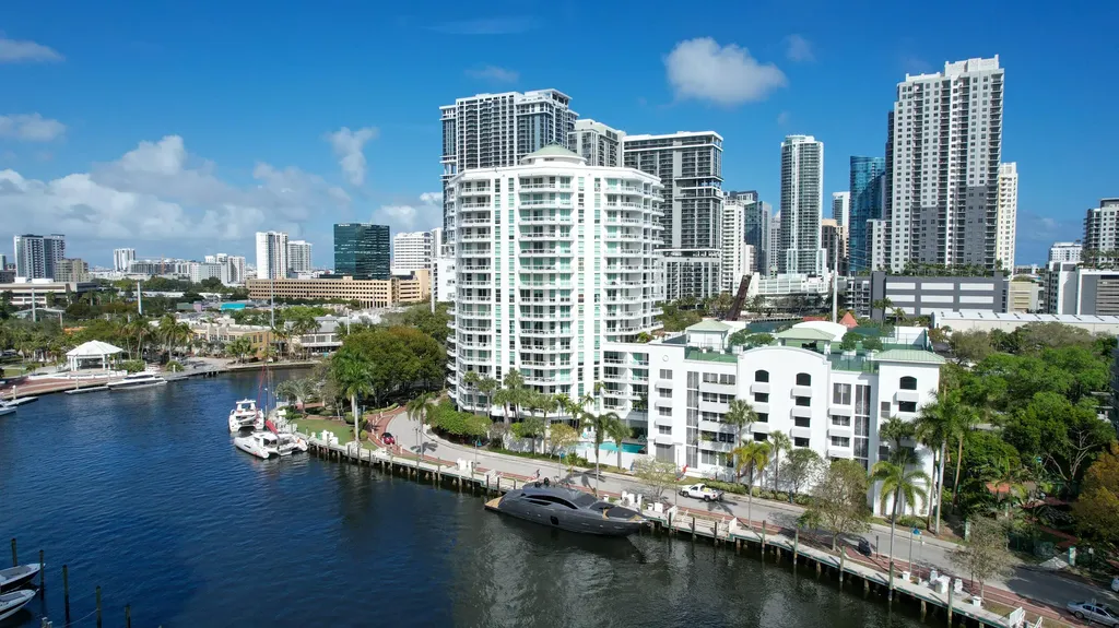 401 SW 4th Avenue Fort Lauderdale FL 33315