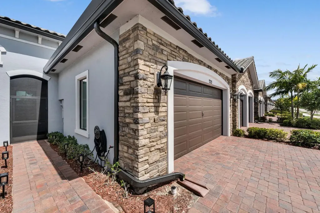 7721 S Blue Spring Drive Parkland FL 33067