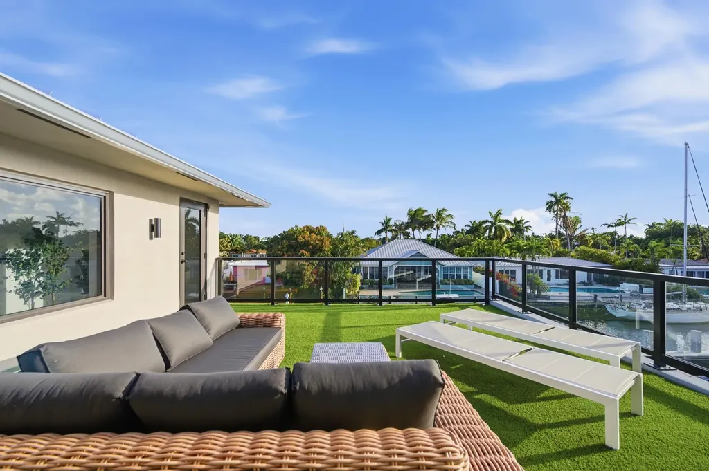1308 Avocado Isle Fort Lauderdale FL 33315