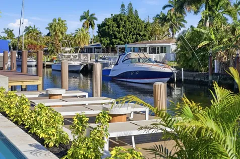 1308 Avocado Isle Fort Lauderdale FL 33315