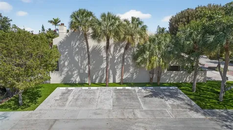 210 Washingtonia Avenue Lauderdale By The Sea FL 33308