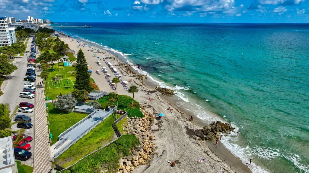 1239 Hillsboro Mile Hillsboro Beach FL 33062