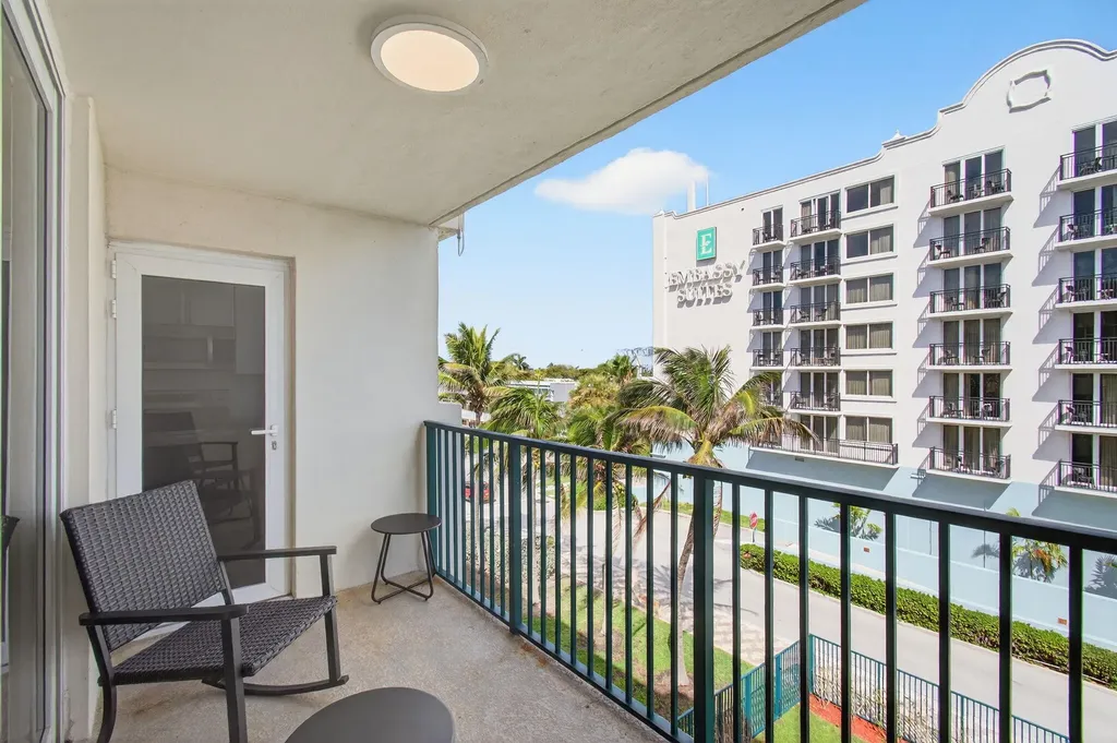 1239 Hillsboro Mile Hillsboro Beach FL 33062