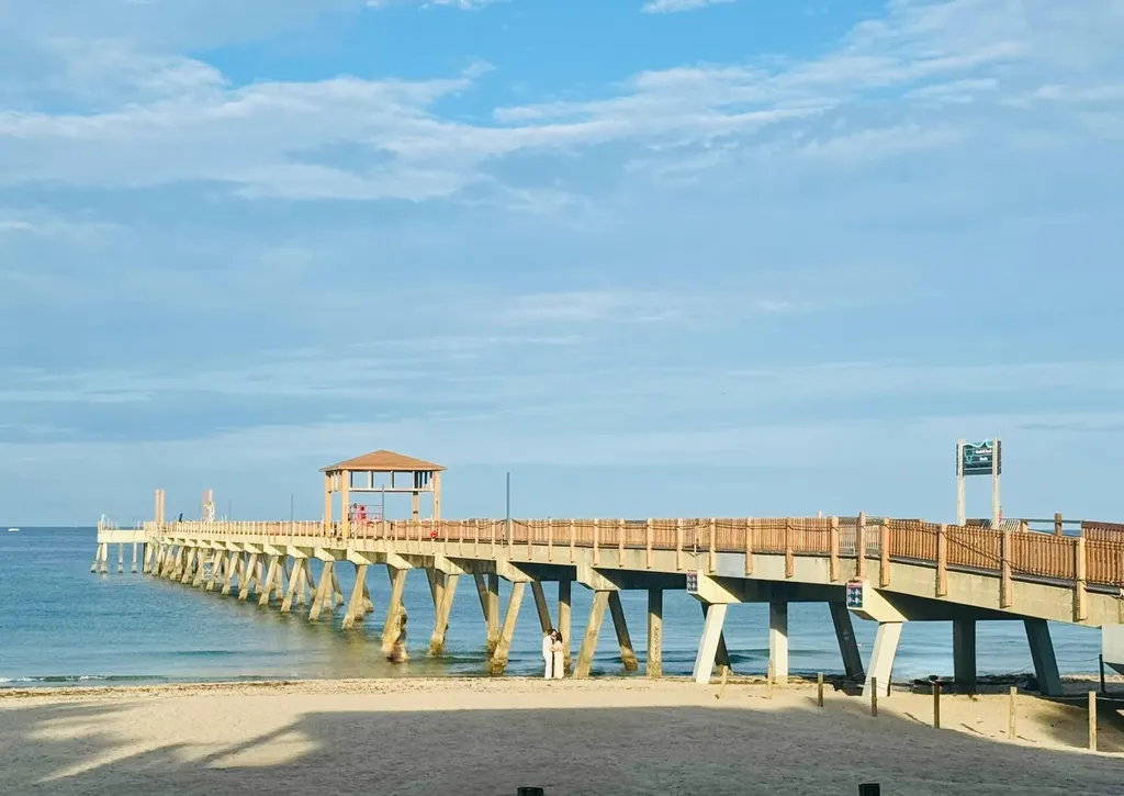 1239 Hillsboro Mile Hillsboro Beach FL 33062