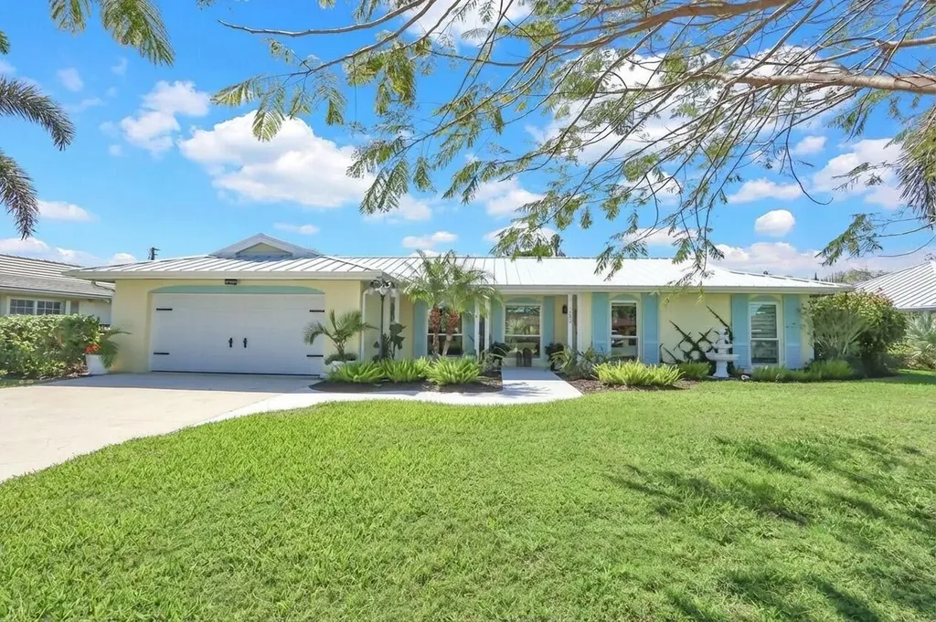 225 Orange Tree Drive Atlantis FL 33462