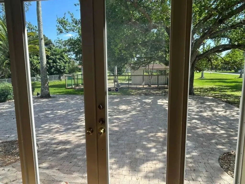 16730 Griffin Road Southwest Ranches FL 33331