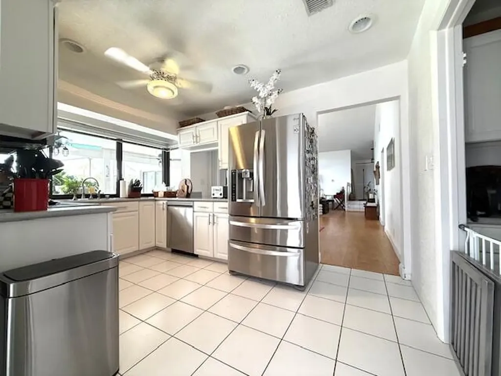 665 Hollows Circle Deerfield Beach FL 33442