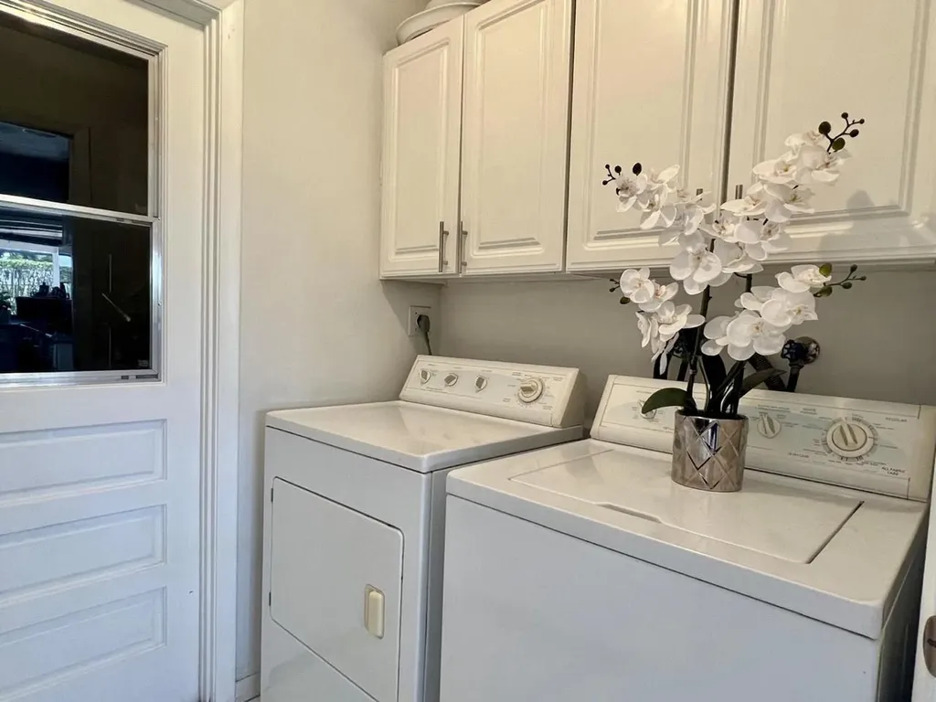 665 Hollows Circle Deerfield Beach FL 33442