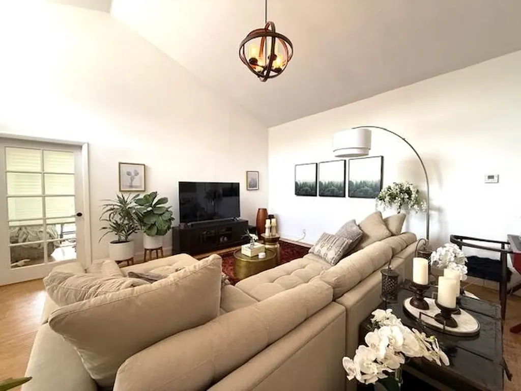 665 Hollows Circle Deerfield Beach FL 33442