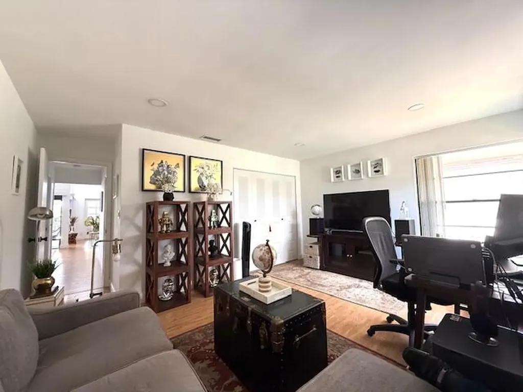 665 Hollows Circle Deerfield Beach FL 33442