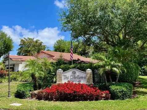 665 Hollows Circle Deerfield Beach FL 33442