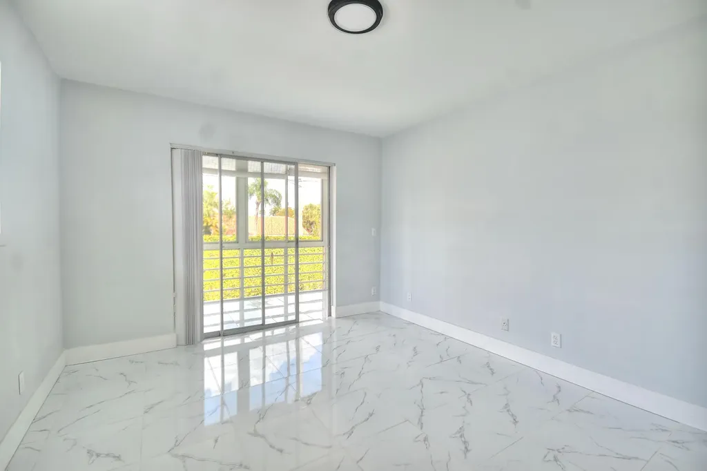 137 Normandy C Delray Beach FL 33484