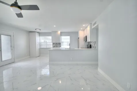 137 Normandy C Delray Beach FL 33484