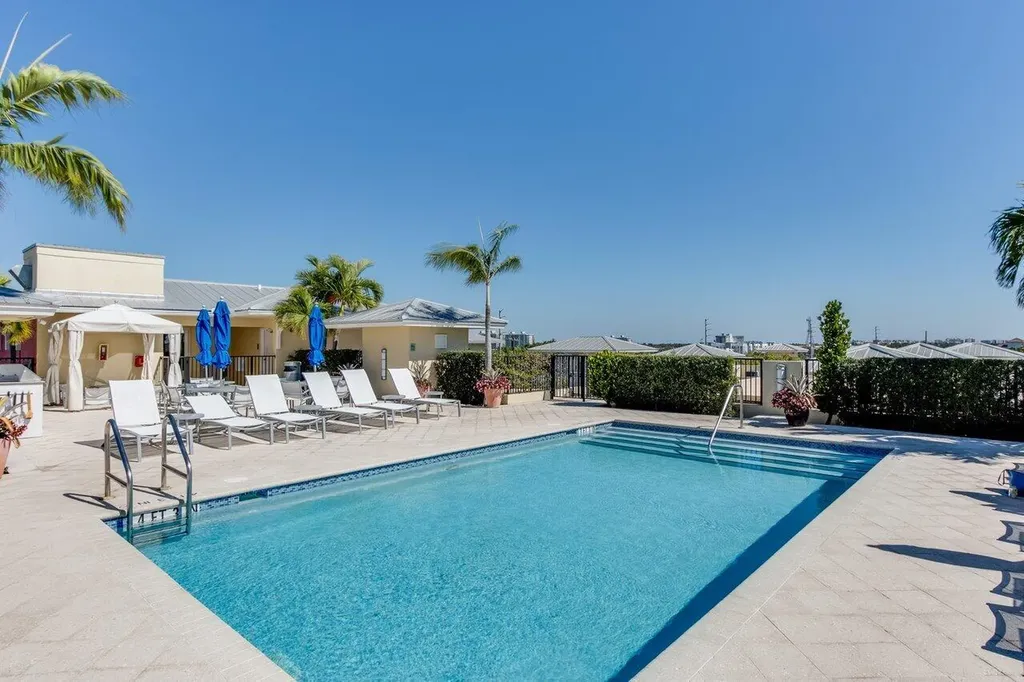 235 NE 1st Street Delray Beach FL 33444