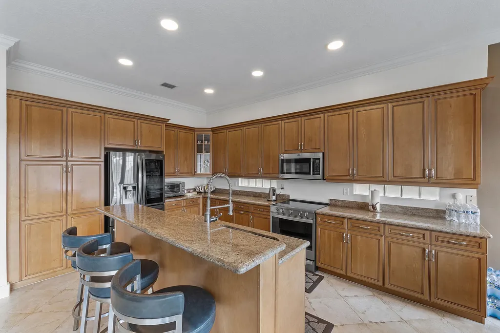 9556 Cobblestone Creek Drive Boynton Beach FL 33472