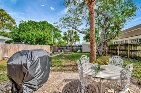 1616 S Johnson Street Lake Worth Beach FL 33460