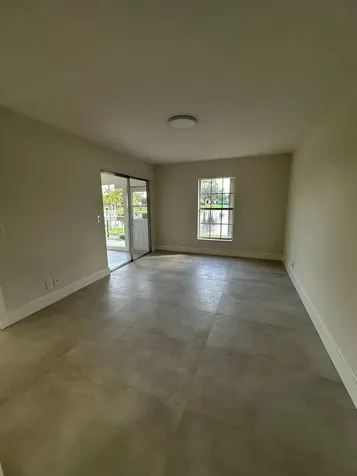 316 Cape Cod Circle Greenacres FL 33467