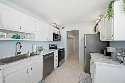 5200 N Ocean Boulevard Lauderdale By The Sea FL 33308