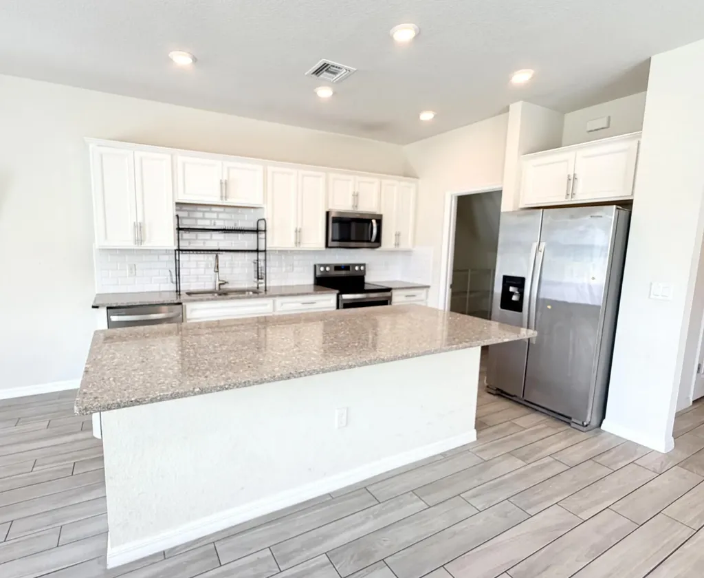 2800 Troubadour Street Palm Springs FL 33406