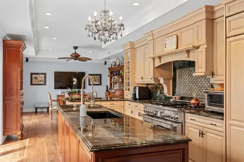 402 Lake Drive Delray Beach FL 33444
