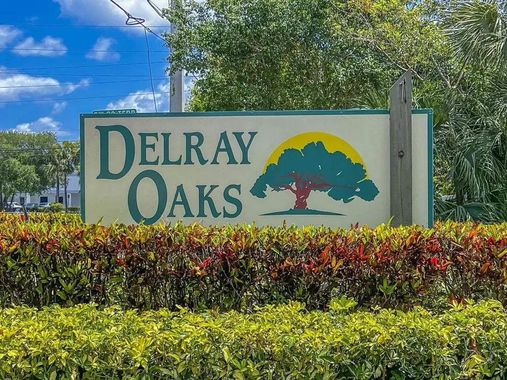 2911 SW 21st Terrace Delray Beach FL 33445