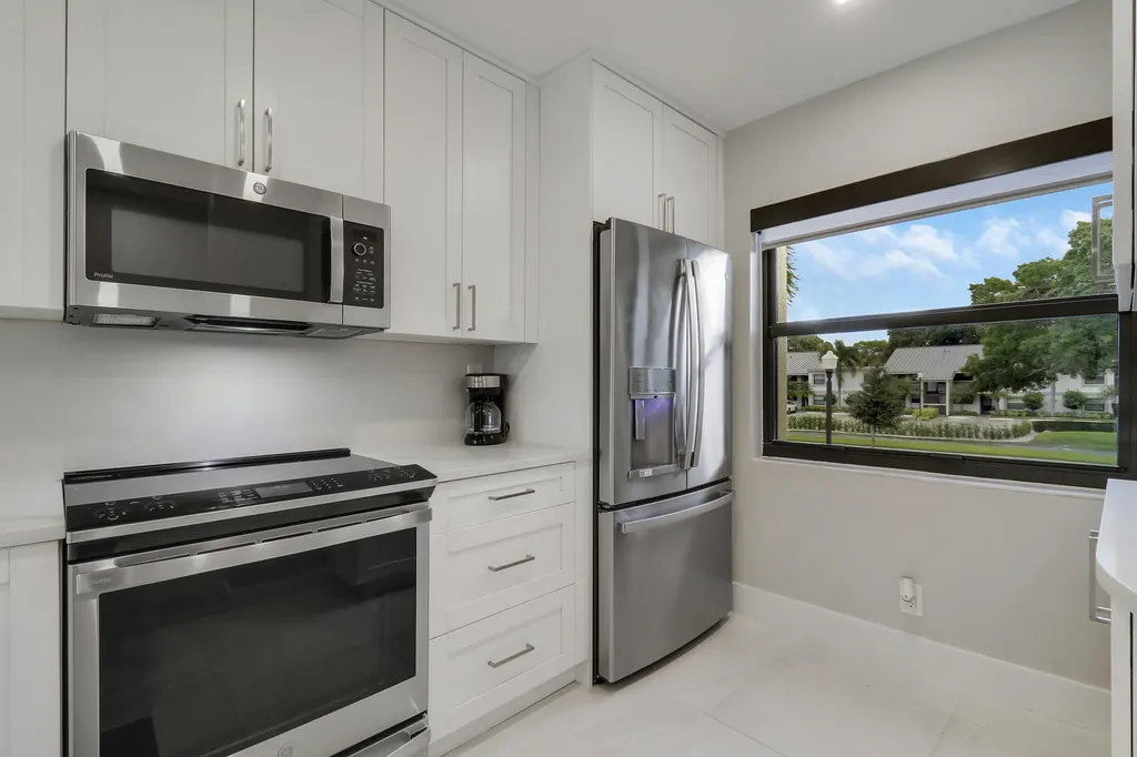 12911 Briarlake Drive Palm Beach Gardens FL 33418