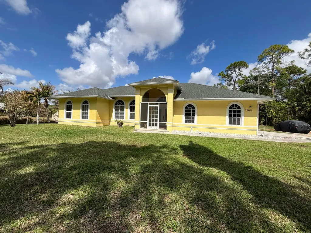 16611 N 68th Street Street N The Acreage FL 33470