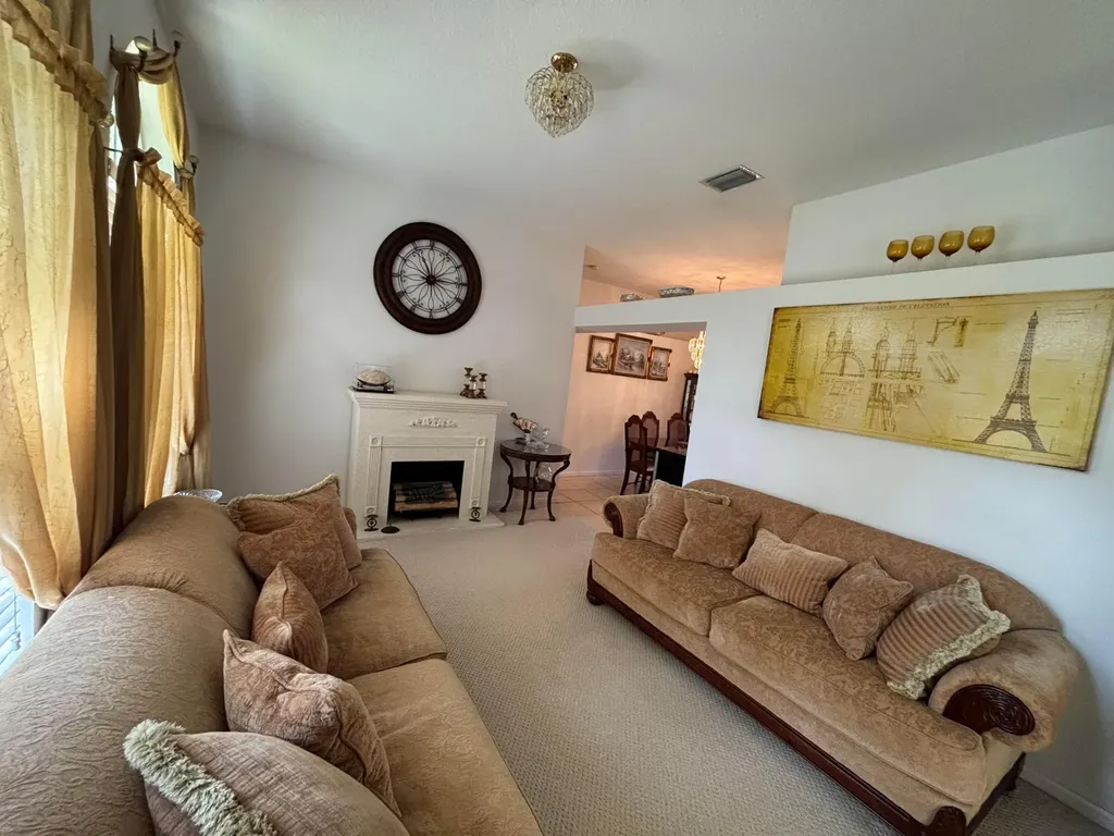 16611 N 68th Street Street N The Acreage FL 33470