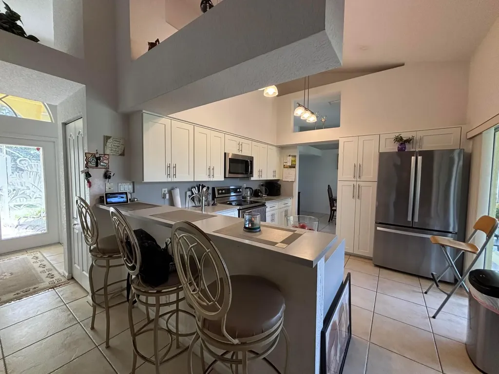 16611 N 68th Street Street N The Acreage FL 33470