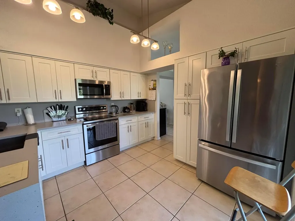 16611 N 68th Street Street N The Acreage FL 33470