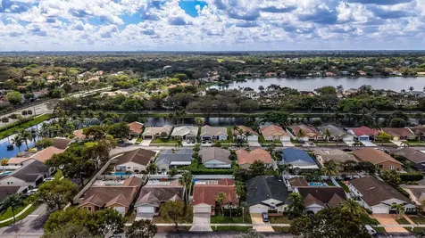 10090 SW 16th Place Davie FL 33324