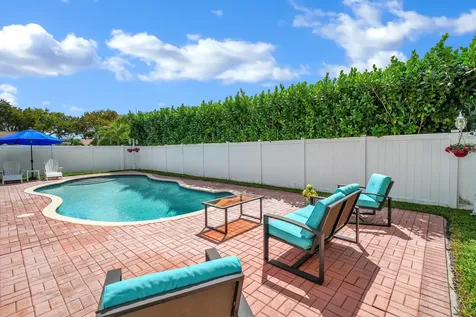 10090 SW 16th Place Davie FL 33324