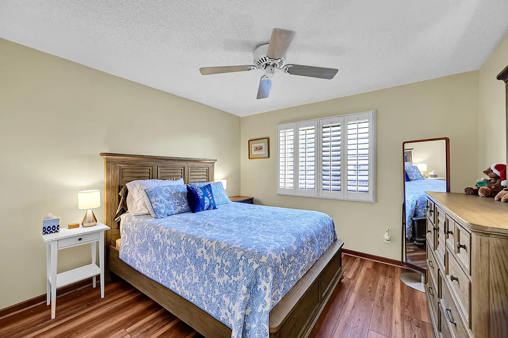 2922 Port Royale Lane S Fort Lauderdale FL 33308